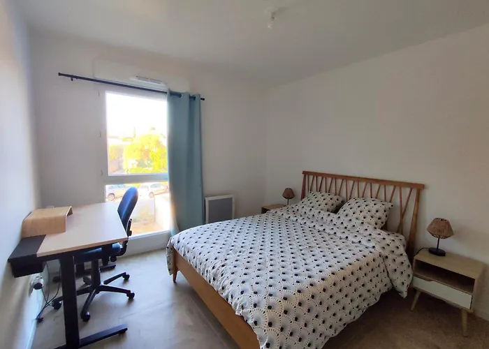 Апартаменты Climatise Avec Piscine Et Parking A *